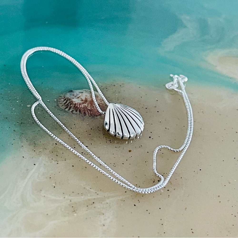 Sterling Silver Small Seashell Necklace, Beach Ne… - image 1
